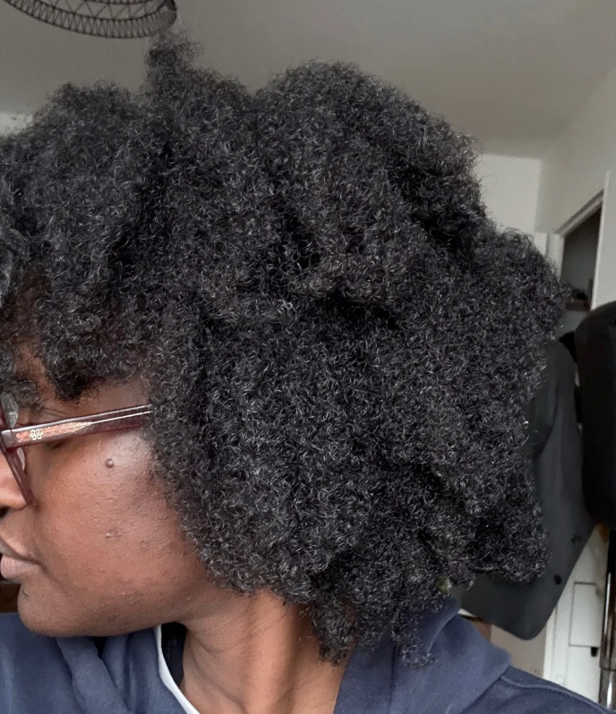 Quelle est la meilleure routine capillaire pour cheveux crépus ?